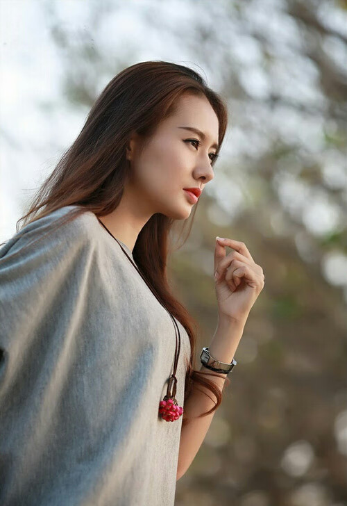 开云体育APP下载-“漂移之舞：弯道中的速度艺术”，漂移舞蹈视频