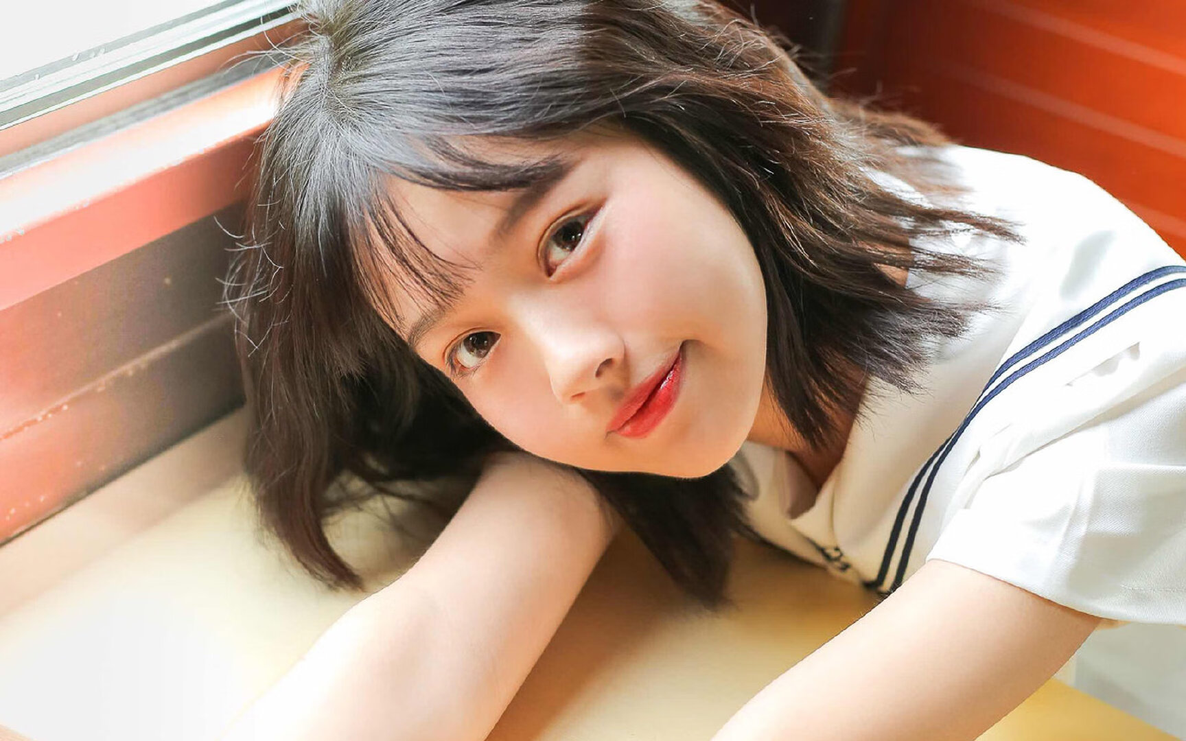 kaiyun开云·官方网站-上海上港球员贡献关键进球，帮助球队取胜，上海上港球队队员